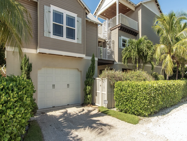 Anna Maria 4 Bedroom Pool Home Home Short Walk to Beach